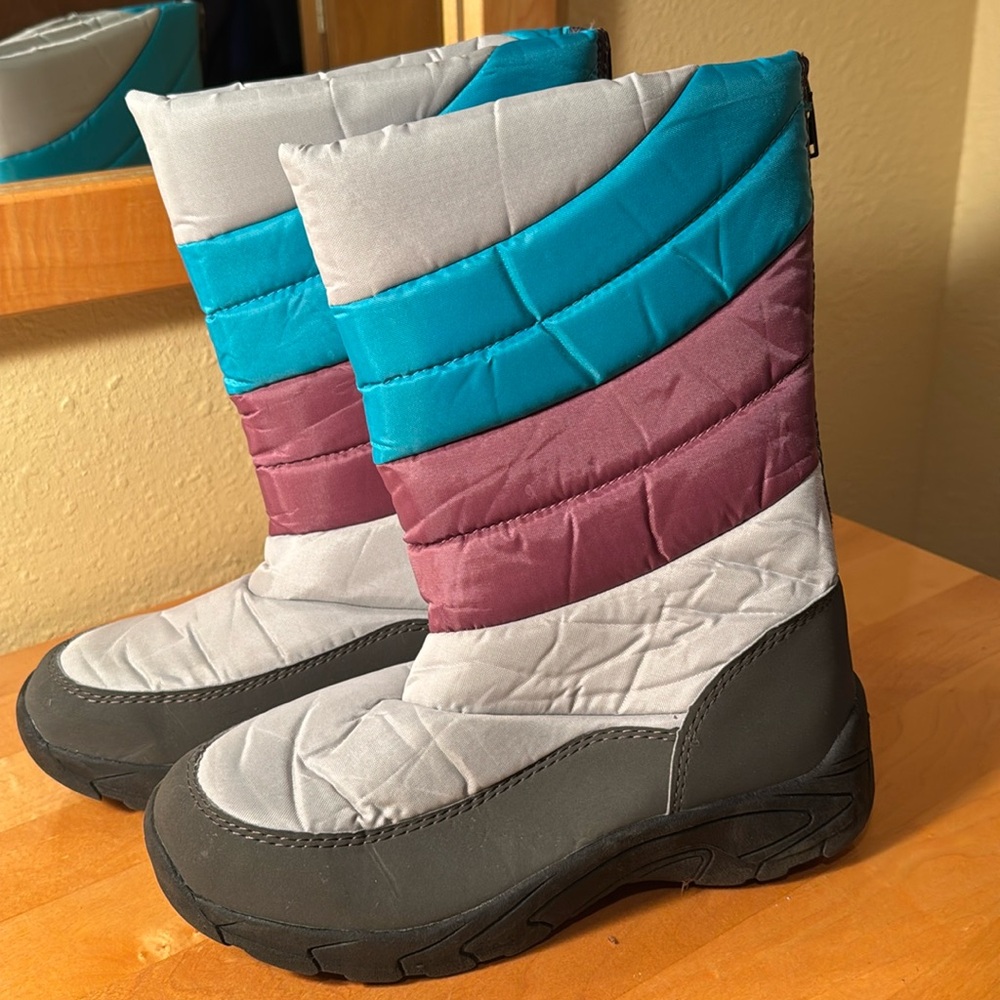 Polar edge winter women’s boots size 7
